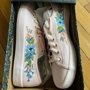 NWT Keds x Rifle Paper Co. blush pink floral embroidered tennis shoes 💖 size 9